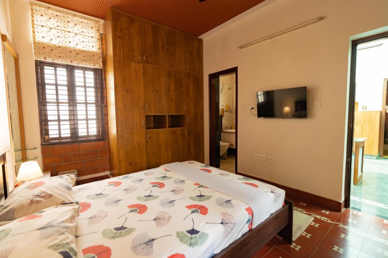 Luho Stone House Bed & Breakfast บังกาลอร์ ภายนอก รูปภาพ