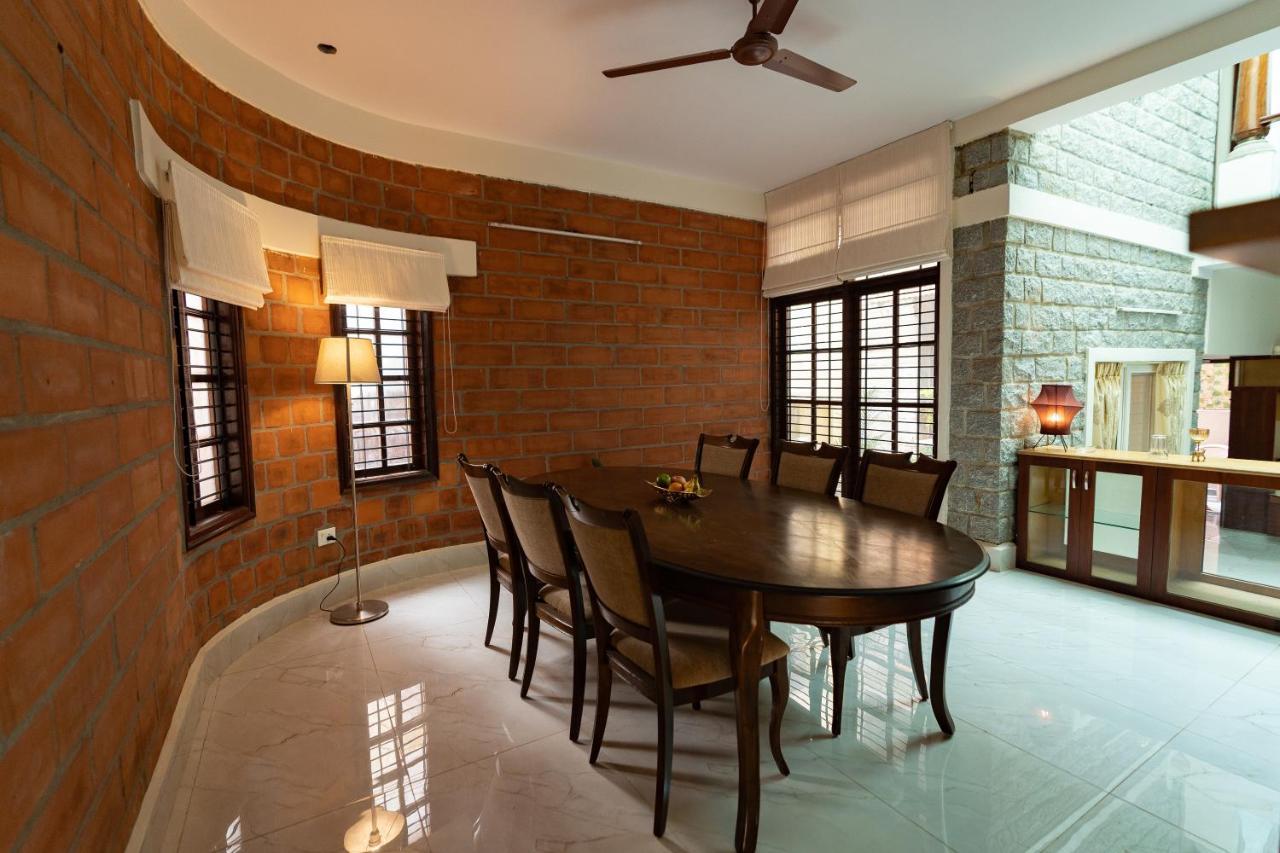 Luho Stone House Bed & Breakfast บังกาลอร์ ภายนอก รูปภาพ